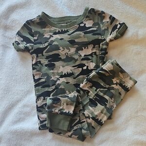 Old Navy Green Camouflage Kids Pajama Set